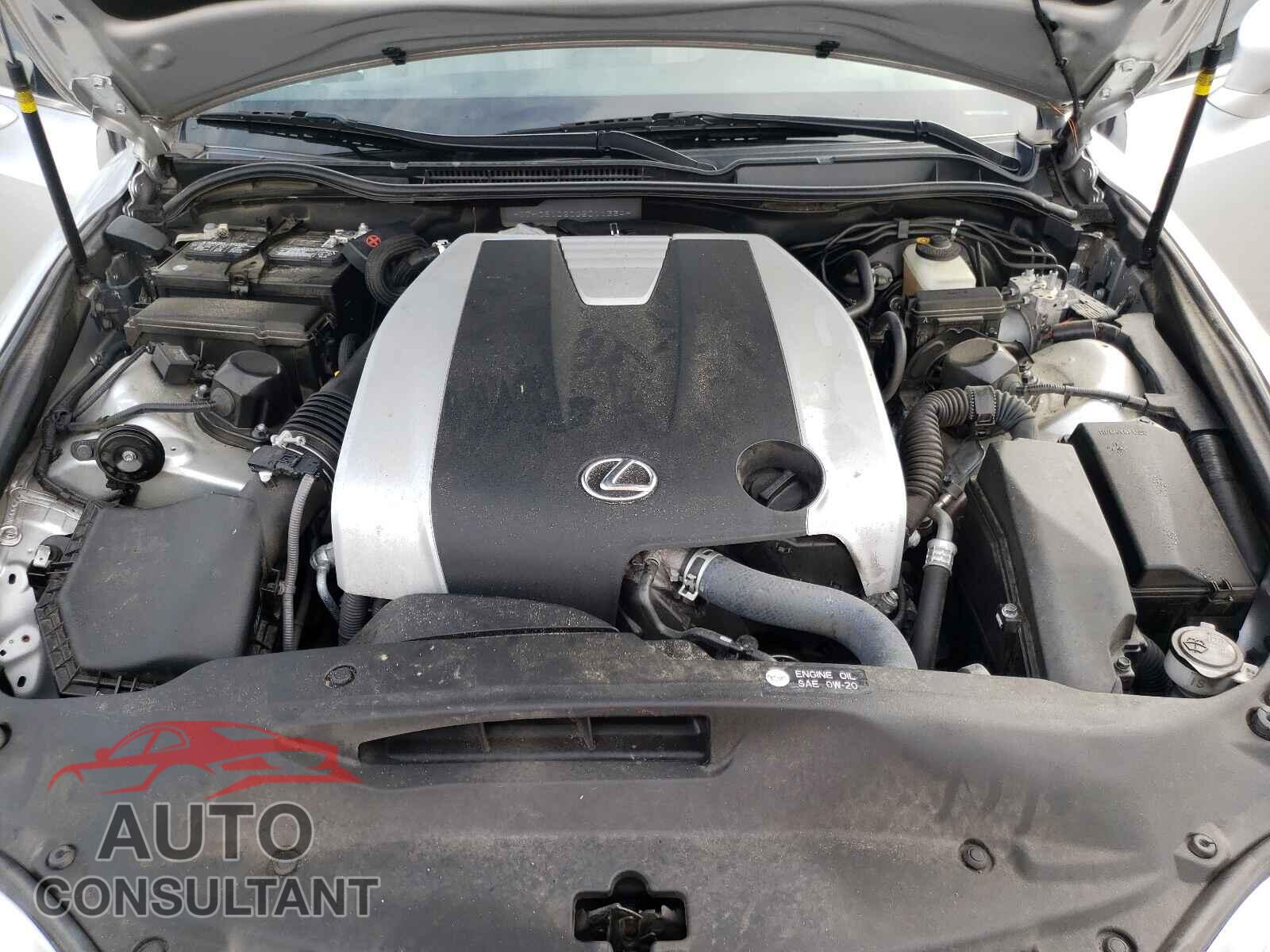 LEXUS IS 2016 - JTHCE1D20G5011334