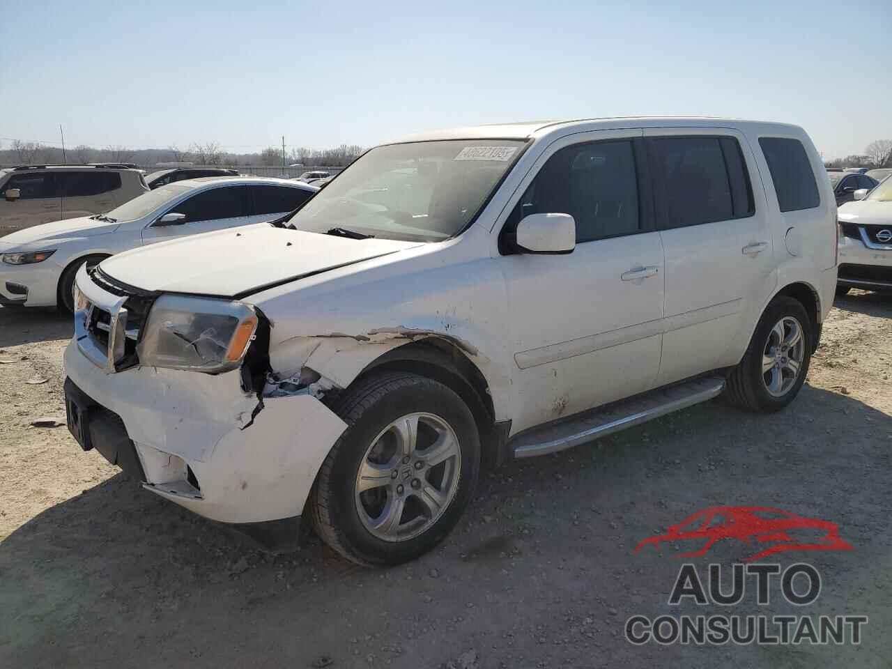 HONDA PILOT 2015 - 5FNYF4H51FB002942