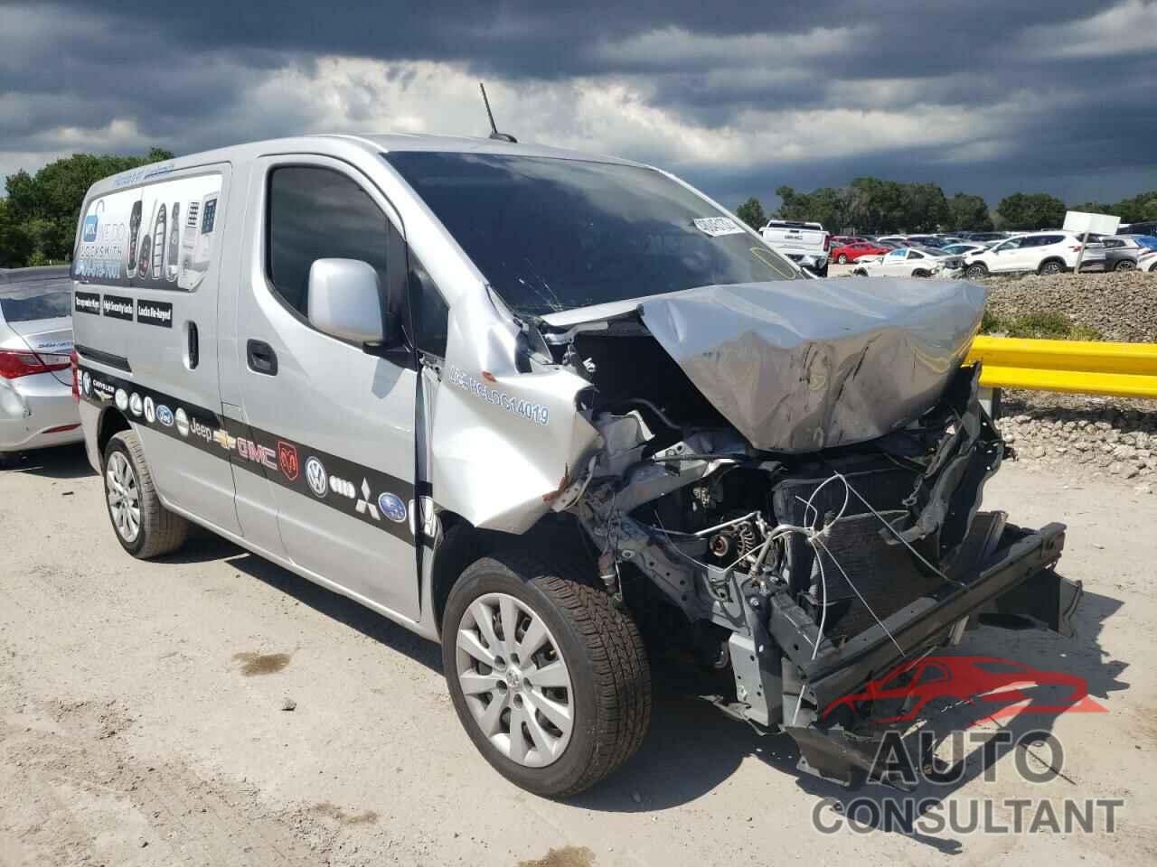 NISSAN NV 2020 - 3N6CM0KN0LK691695