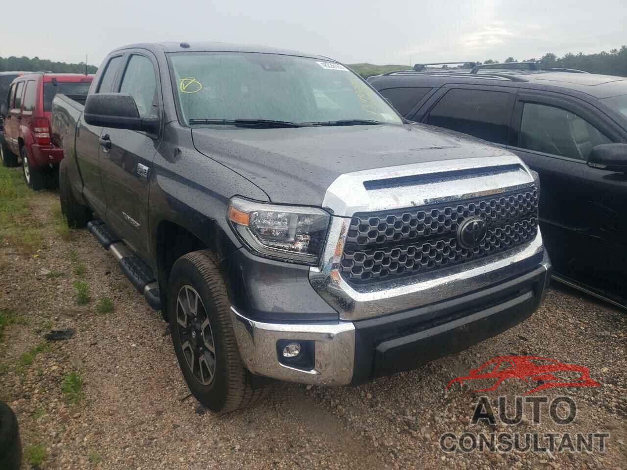 TOYOTA TUNDRA 2018 - 5TFUY5F10JX710869