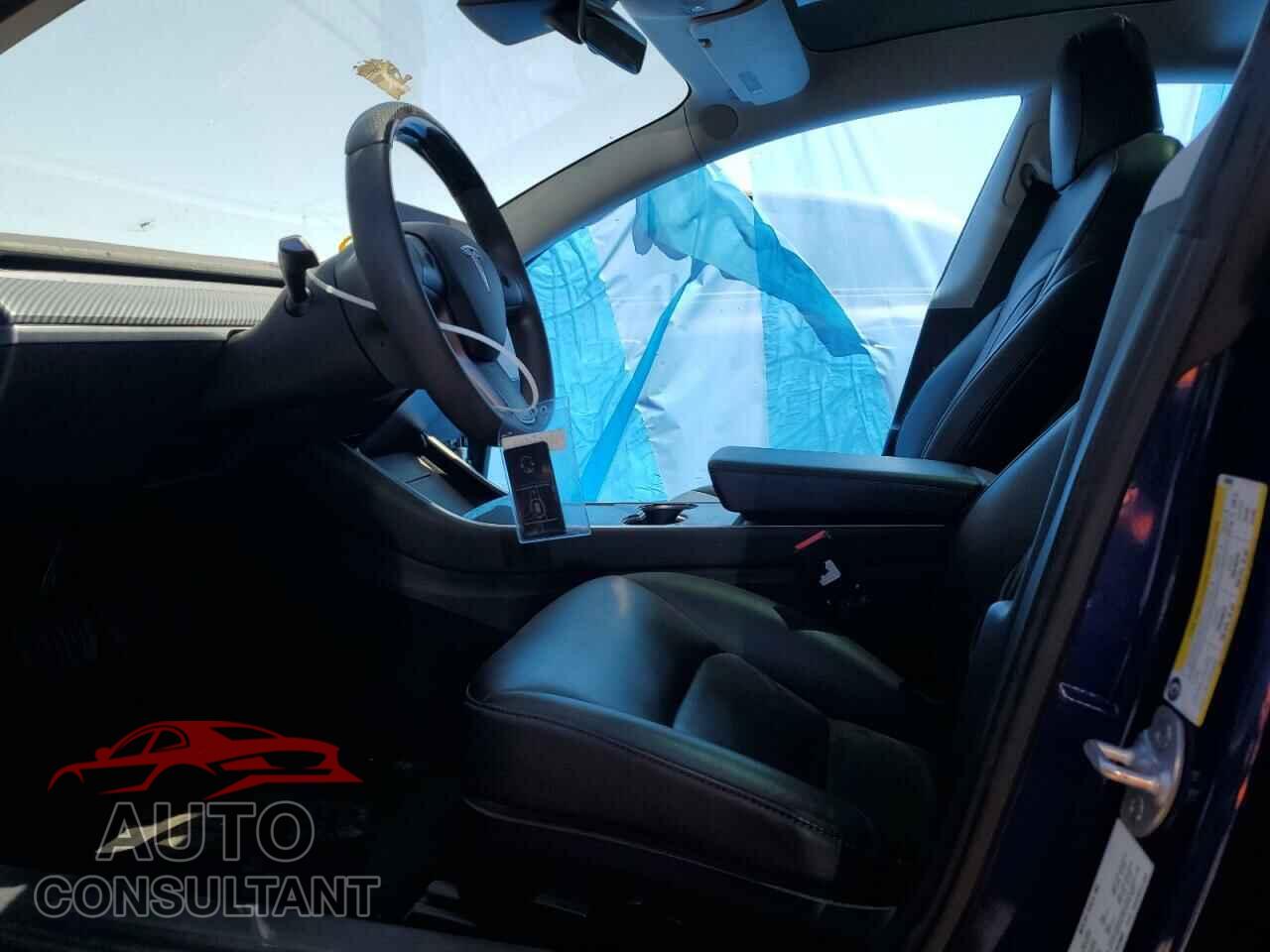 TESLA MODEL 3 2019 - 5YJ3E1EB2KF453989
