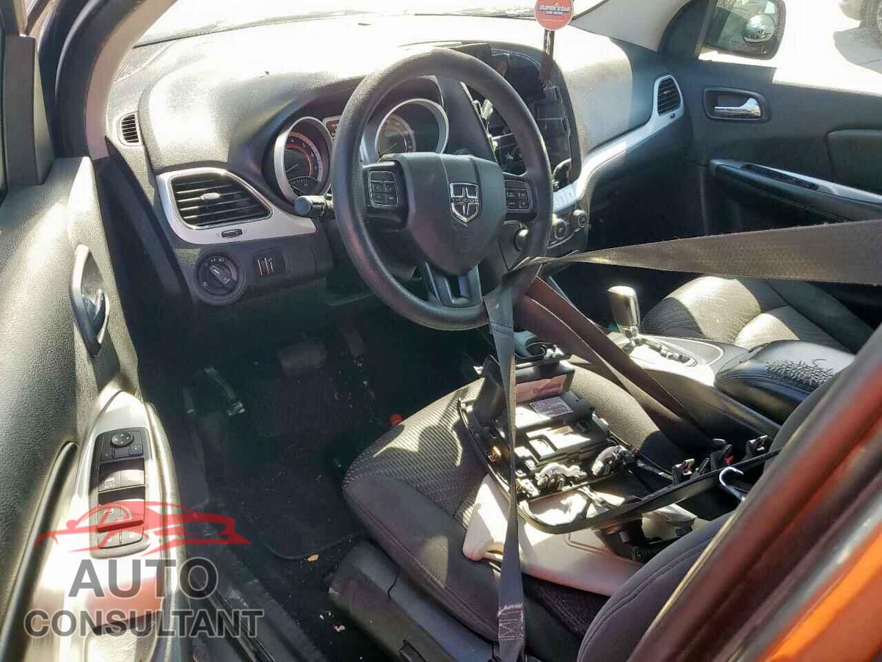 DODGE JOURNEY 2015 - 3C4PDCBG1FT628109