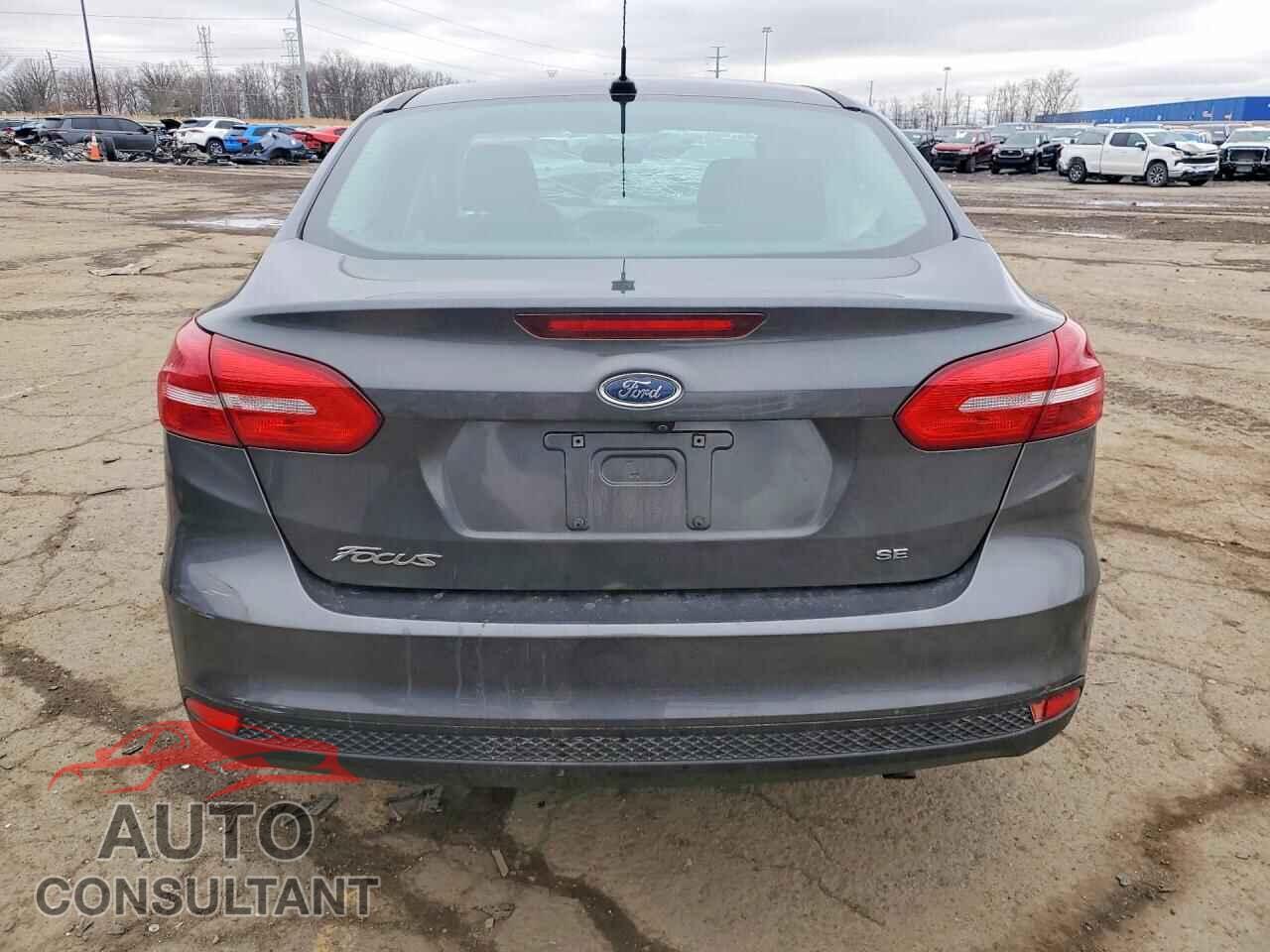 FORD FOCUS 2017 - 1FADP3F25HL266637