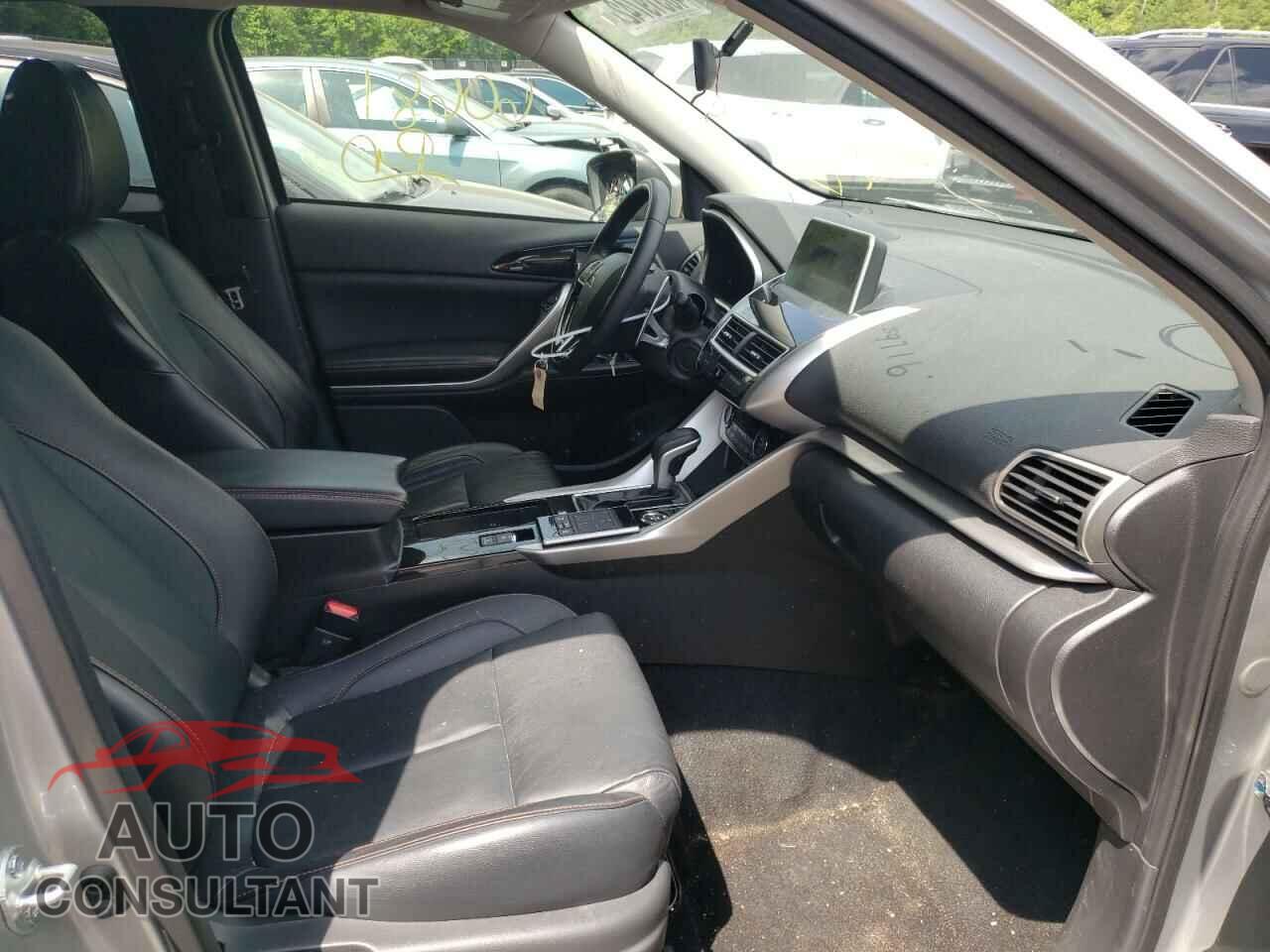 MITSUBISHI ECLIPSE 2018 - JA4AT5AA4JZ055848