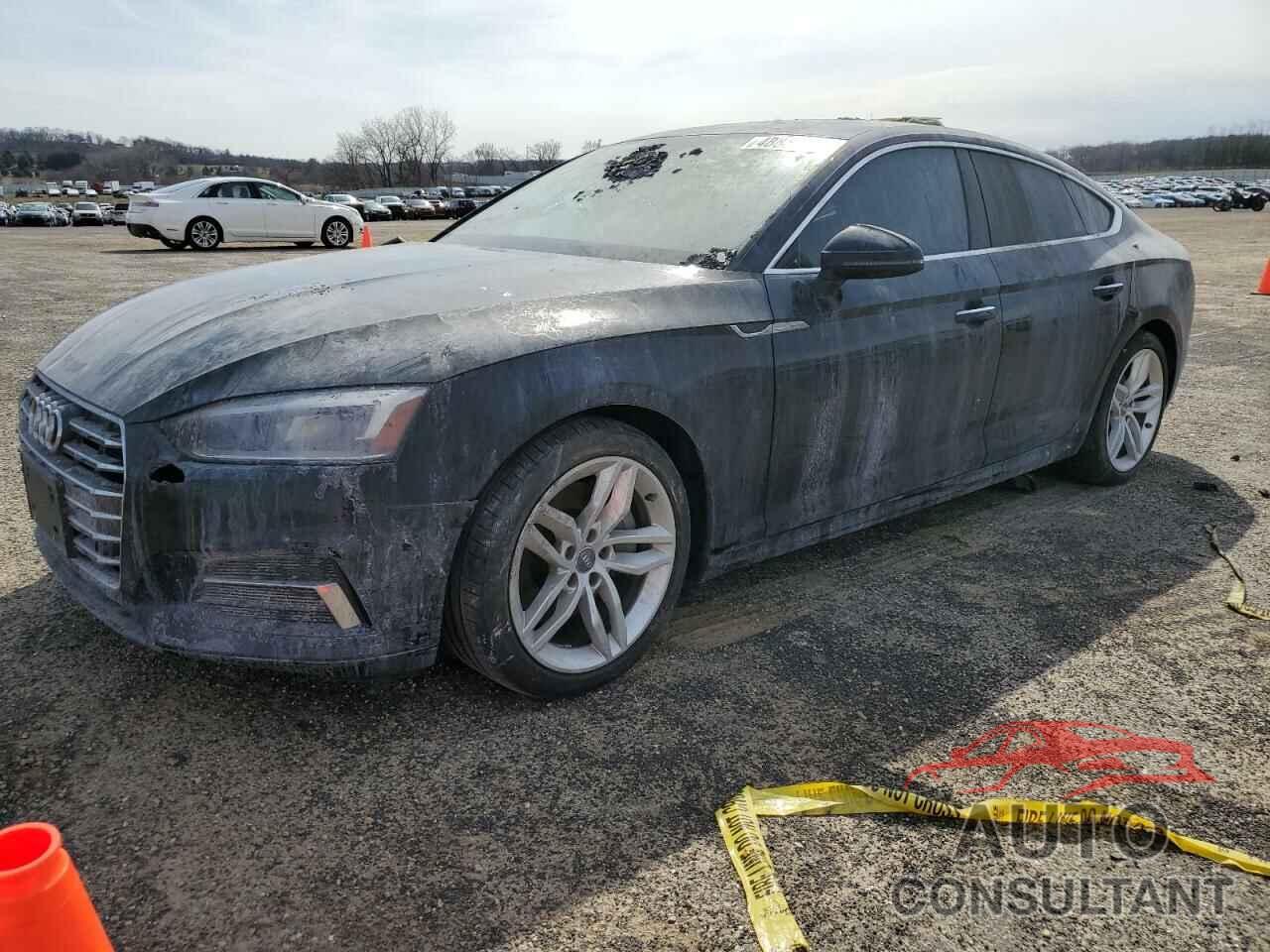 AUDI A5 2019 - WAUBNCF52KA097078