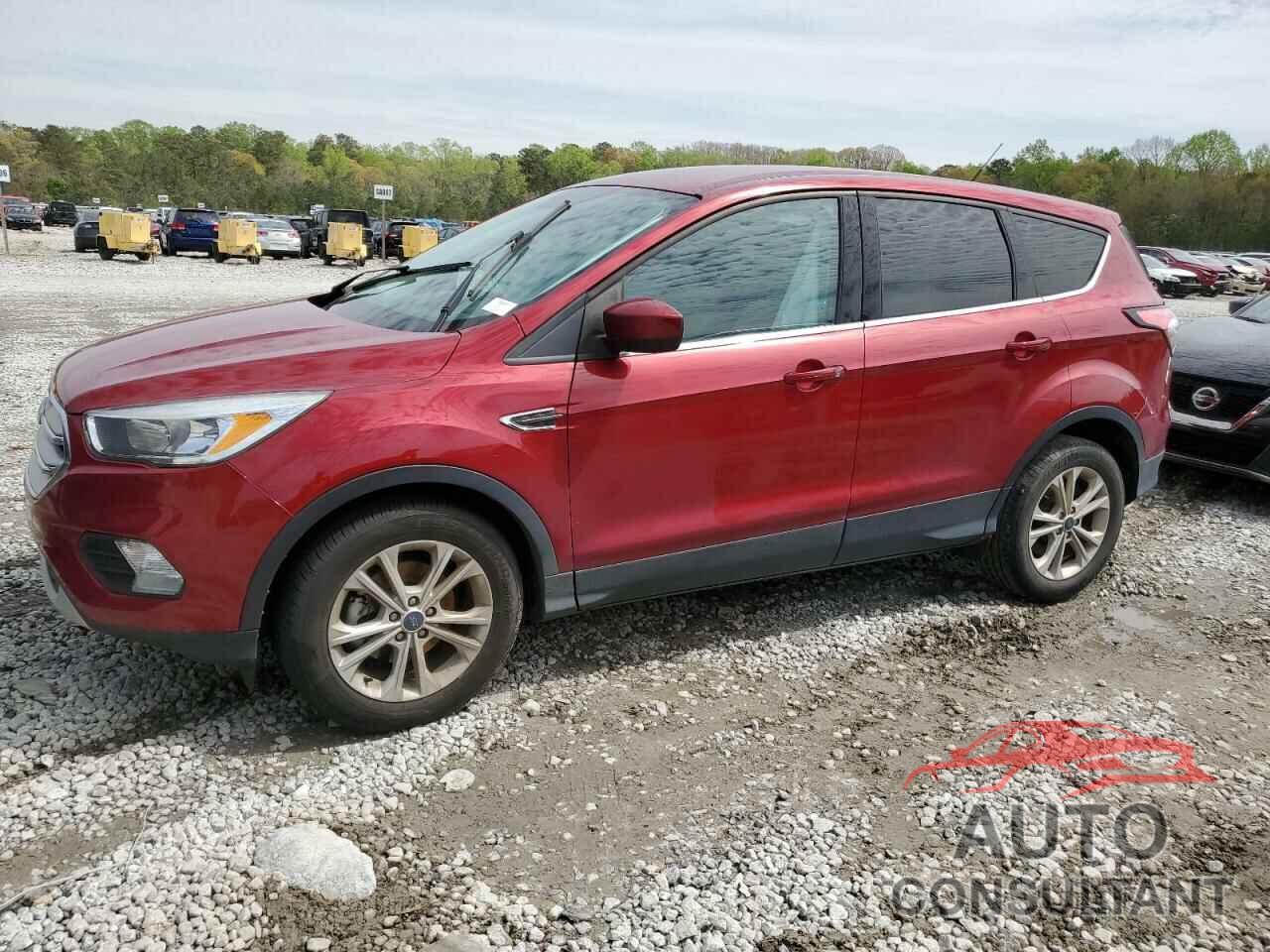 FORD ESCAPE 2017 - 1FMCU0GD9HUC42473