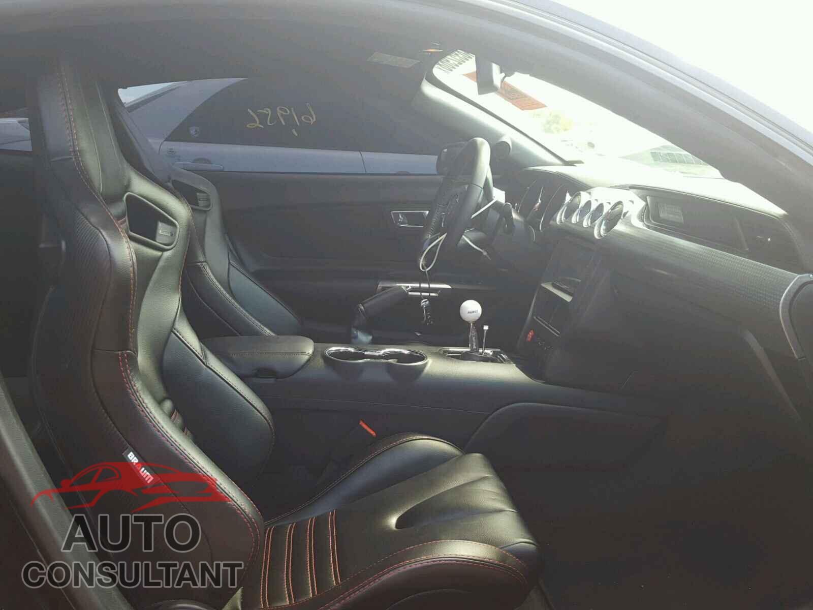 FORD MUSTANG 2015 - 1FA6P8CF8F5417372