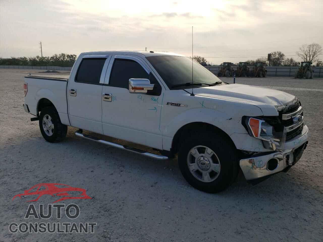 FORD F-150 2013 - 1FTFW1CF0DFD81950
