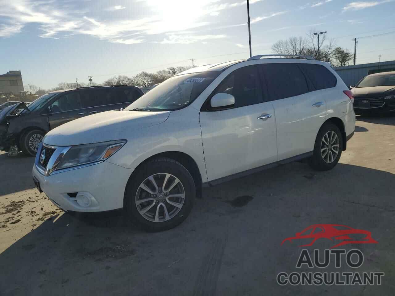 NISSAN PATHFINDER 2014 - 5N1AR2MN1EC684778