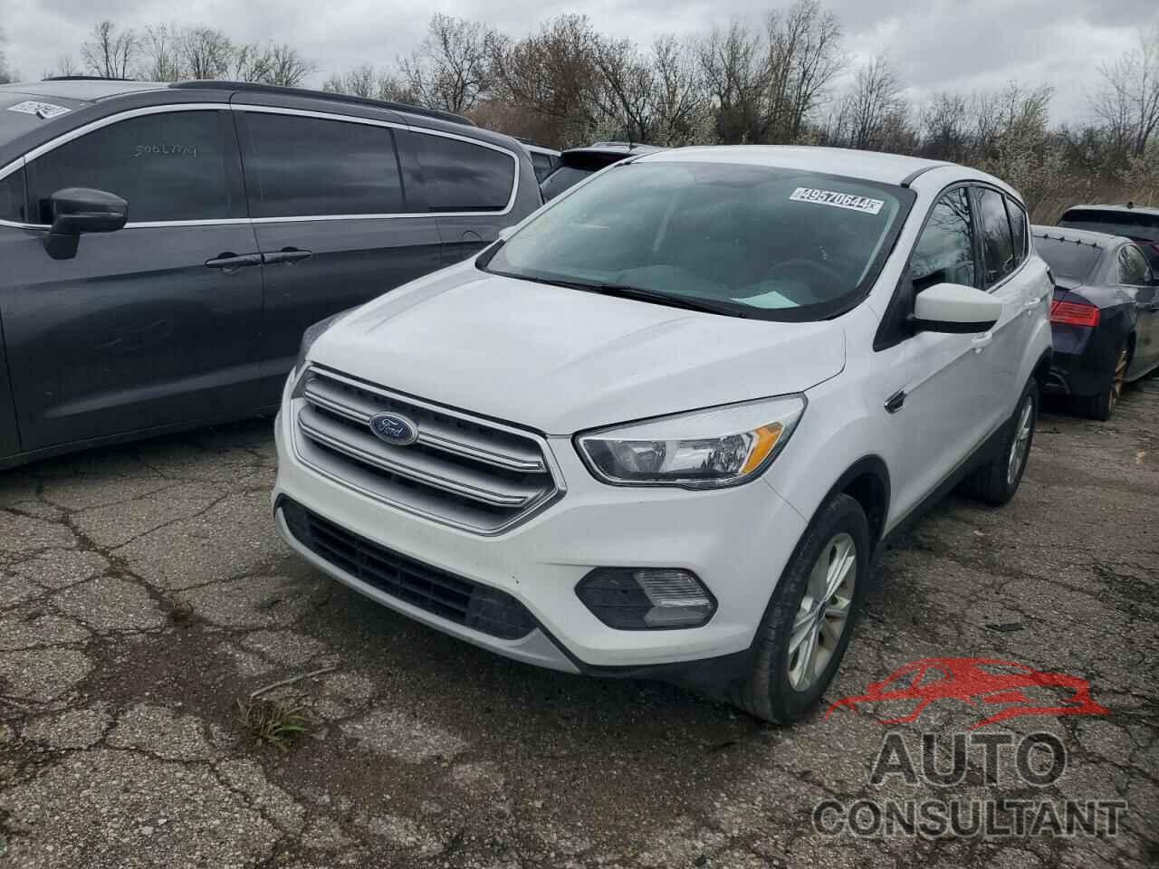 FORD ESCAPE 2017 - 1FMCU9GD0HUF05468