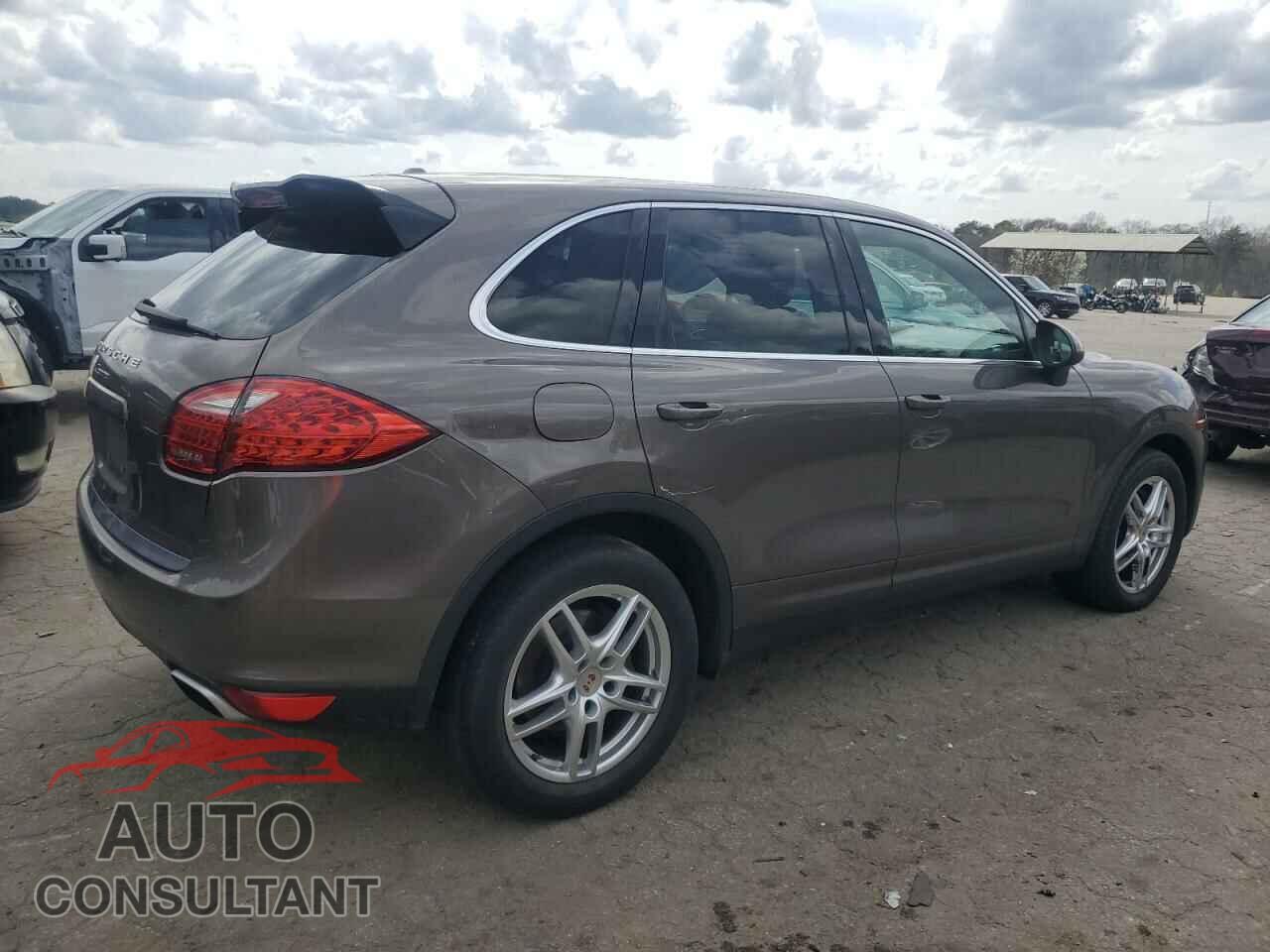 PORSCHE CAYENNE 2012 - WP1AA2A2XCLA09027