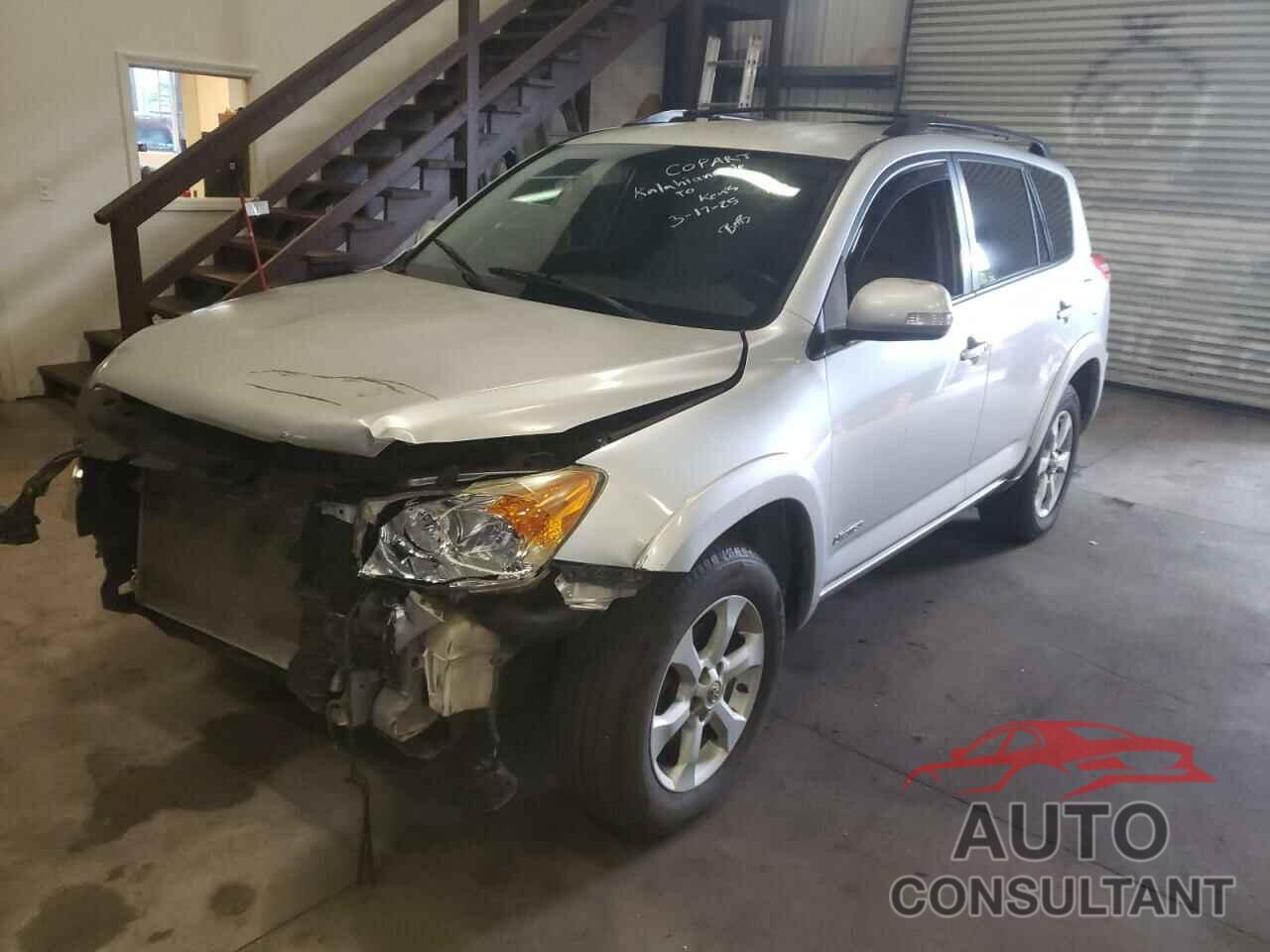 TOYOTA RAV4 2012 - JTMXF4DV0C5043917