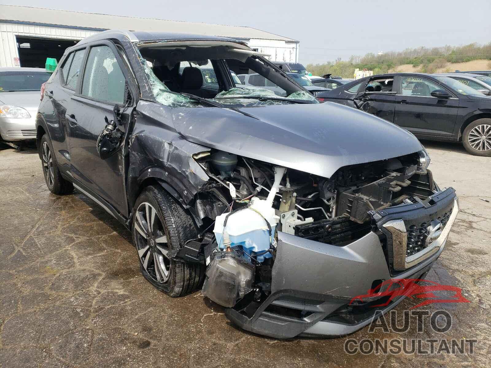 NISSAN KICKS 2019 - 3N1CP5CU6KL496726