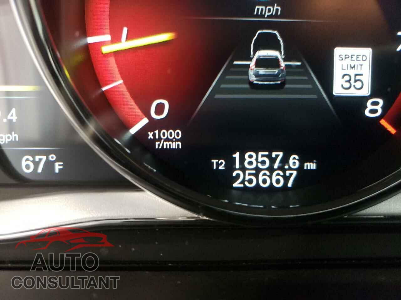 VOLVO XC60 2017 - YV440MRU2H2217660