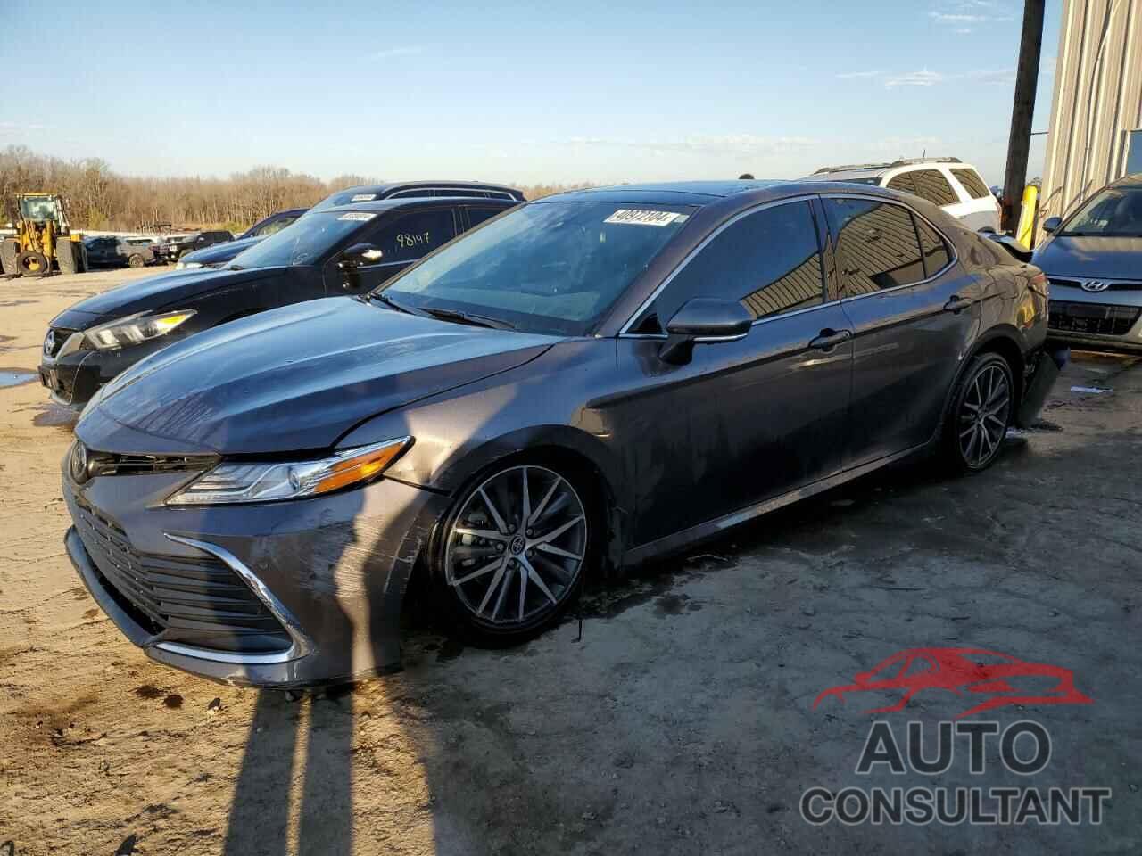 TOYOTA CAMRY 2023 - 4T1F11AK8PU180954