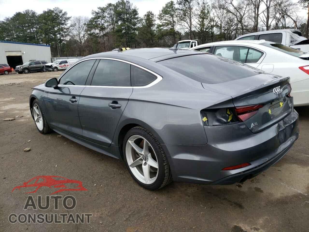 AUDI A5 2018 - WAUDNCF59JA012678