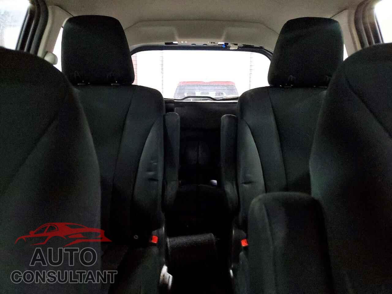 MAZDA 5 2013 - JM1CW2CL8D0152594