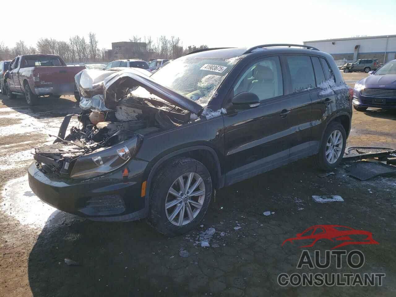 VOLKSWAGEN TIGUAN 2015 - WVGBV7AX2FW548114