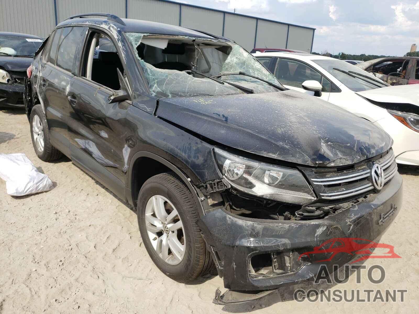 VOLKSWAGEN TIGUAN 2016 - WVGAV7AX6GW509524