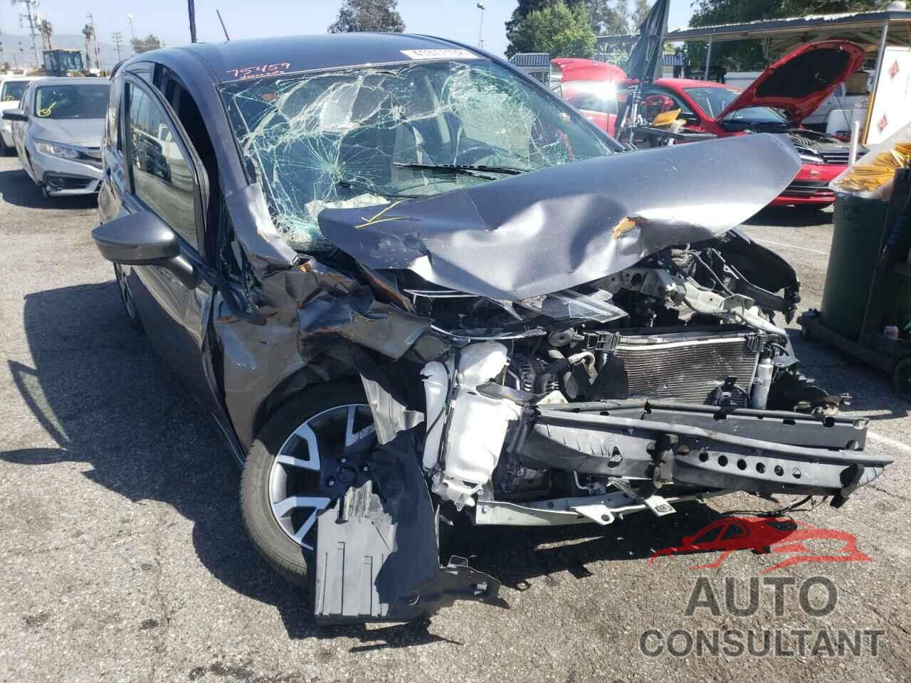 NISSAN VERSA 2017 - 3N1CE2CP2HL367101