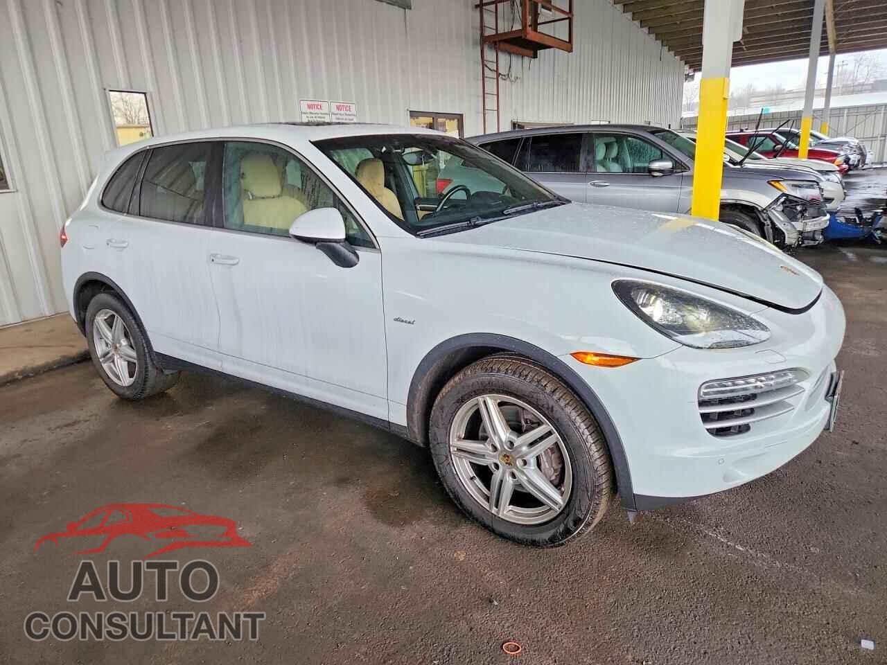 PORSCHE CAYENNE 2014 - WP1AF2A28ELA44556