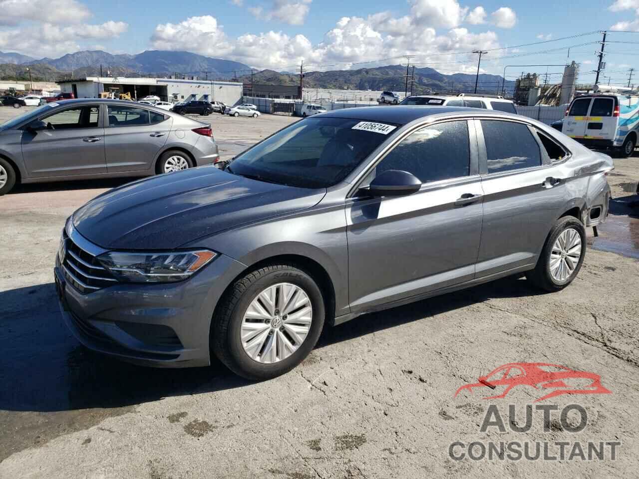 VOLKSWAGEN JETTA 2019 - 3VWC57BU5KM216883