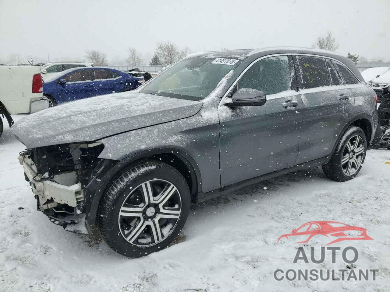 MERCEDES-BENZ GLC-CLASS 2017 - WDC0G4KB2HV003850