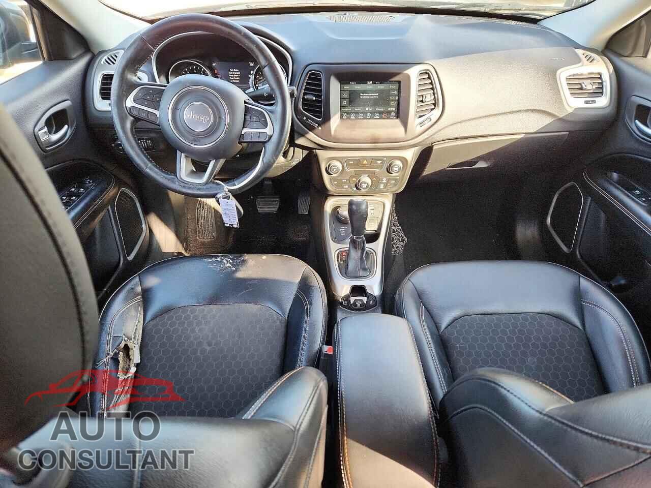 JEEP COMPASS 2018 - 3C4NJDBB0JT252876