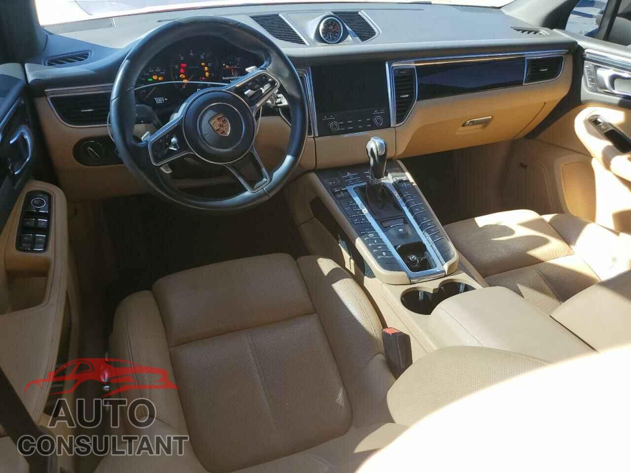 PORSCHE MACAN 2018 - WP1AA2A52JLB20145