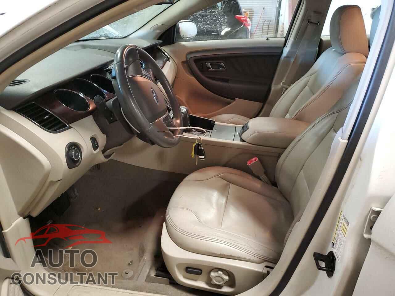FORD TAURUS 2010 - 1FAHP2EW0AG170848