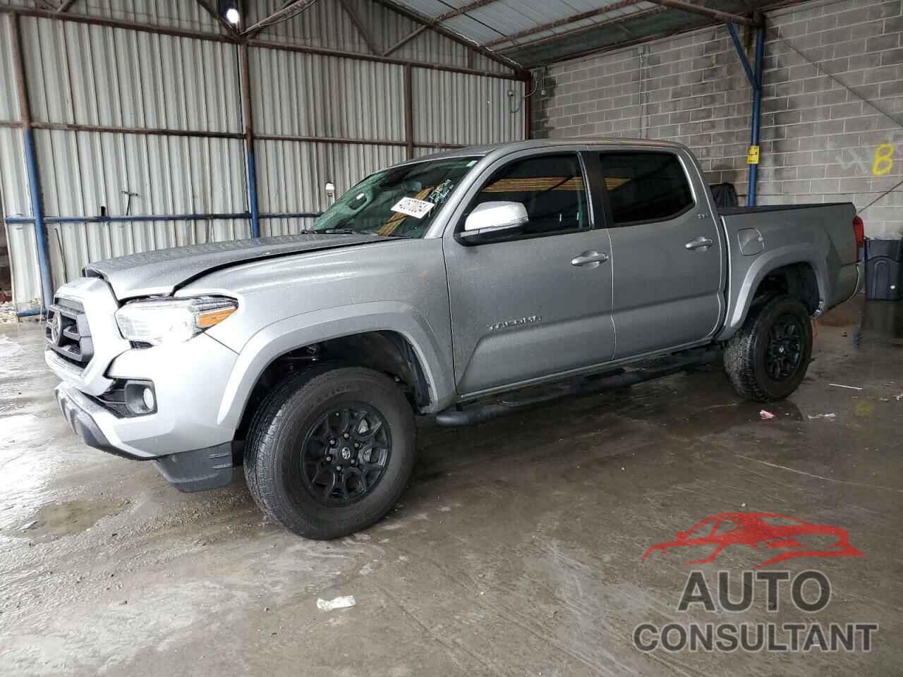 TOYOTA TACOMA 2022 - 3TMAZ5CN7NM187742