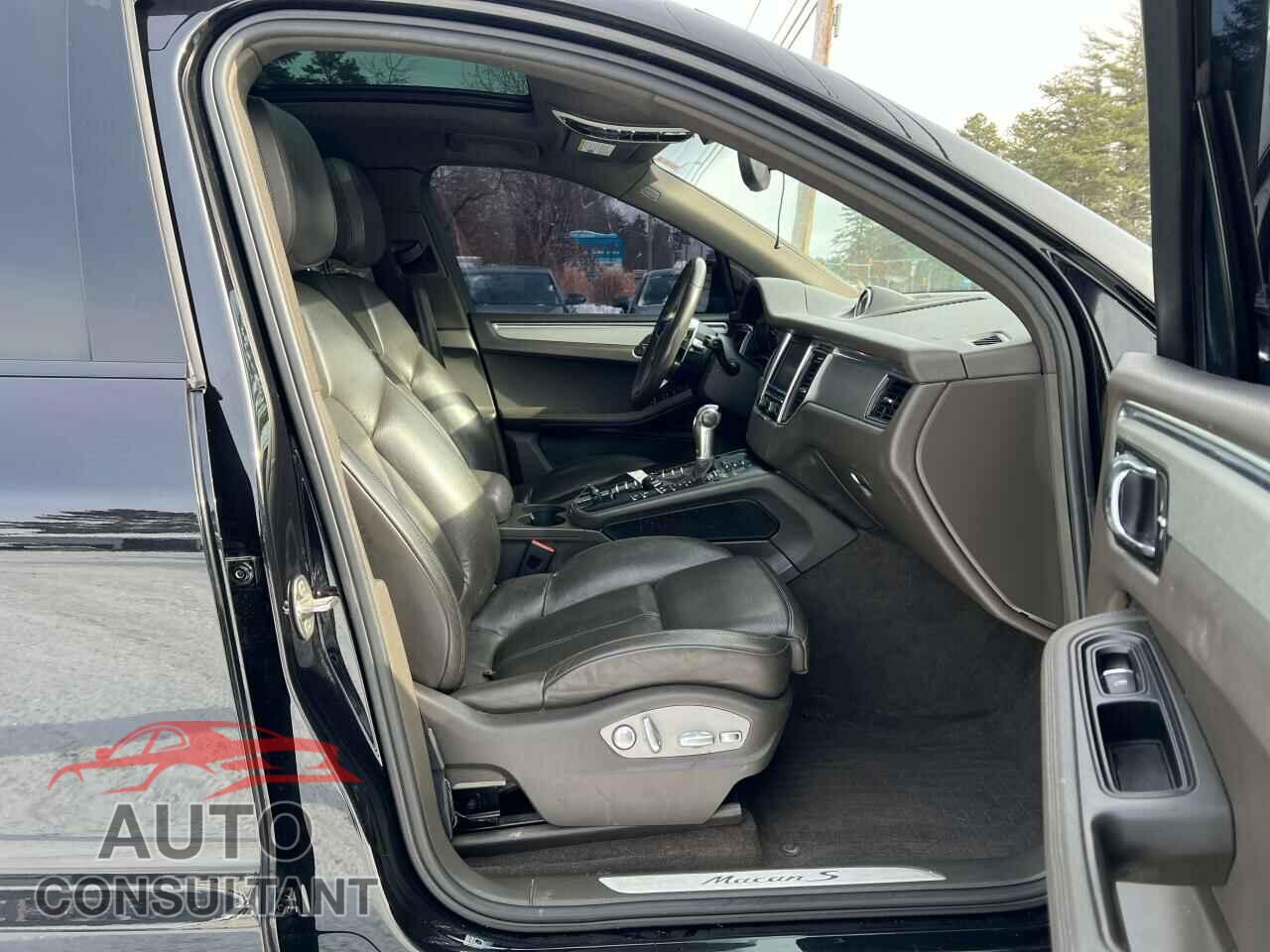 PORSCHE MACAN 2015 - WP1AB2A53FLB69293