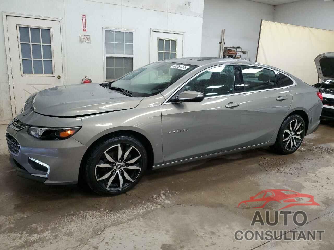 CHEVROLET MALIBU 2018 - 1G1ZD5ST5JF215414
