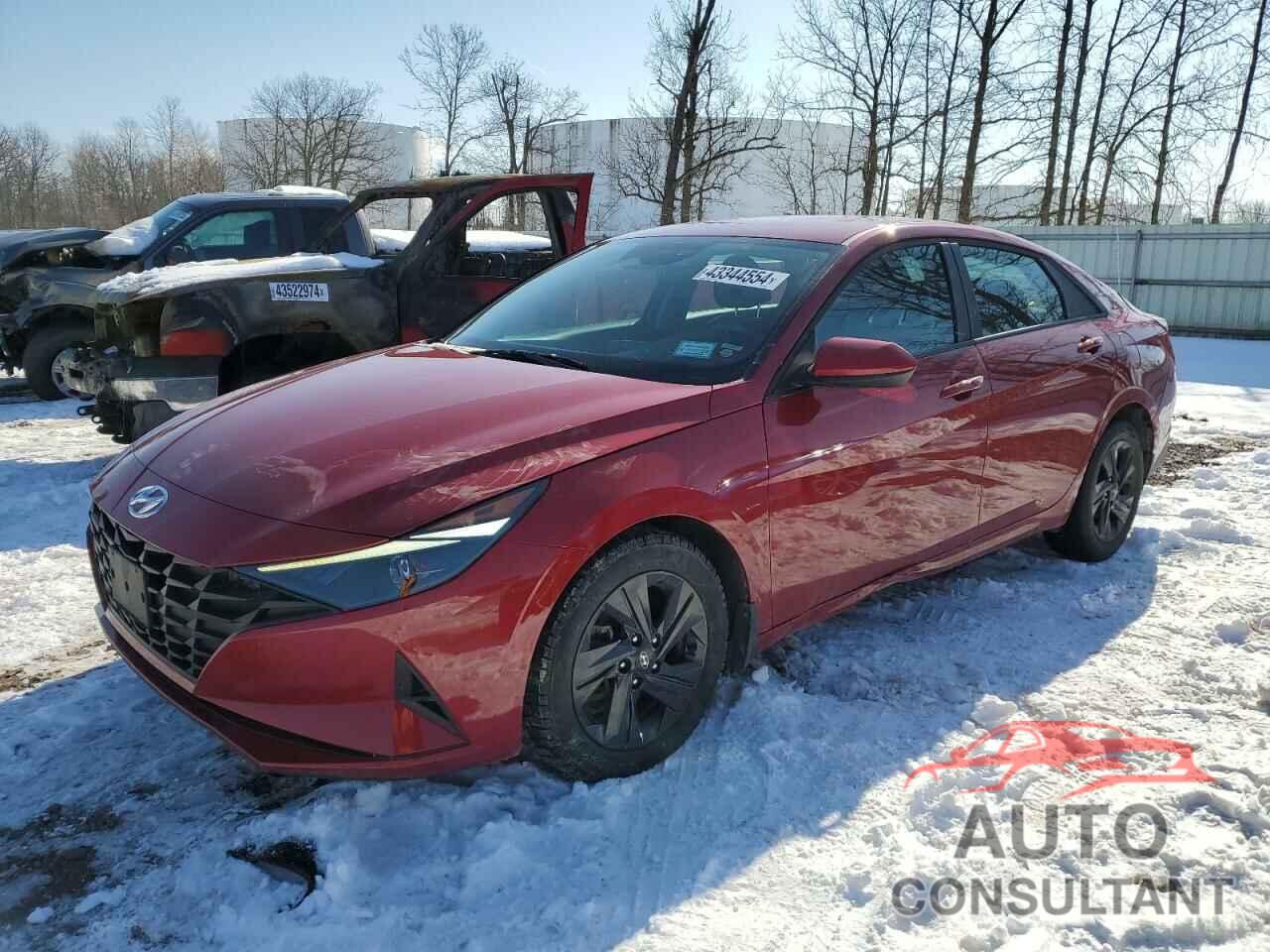 HYUNDAI ELANTRA 2022 - KMHLM4AGXNU320989