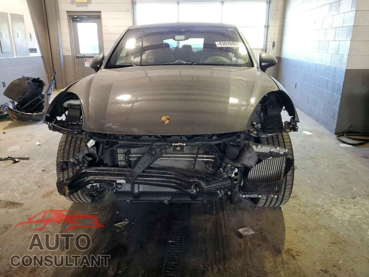 PORSCHE CAYENNE 2017 - WP1AB2A21HLA53258