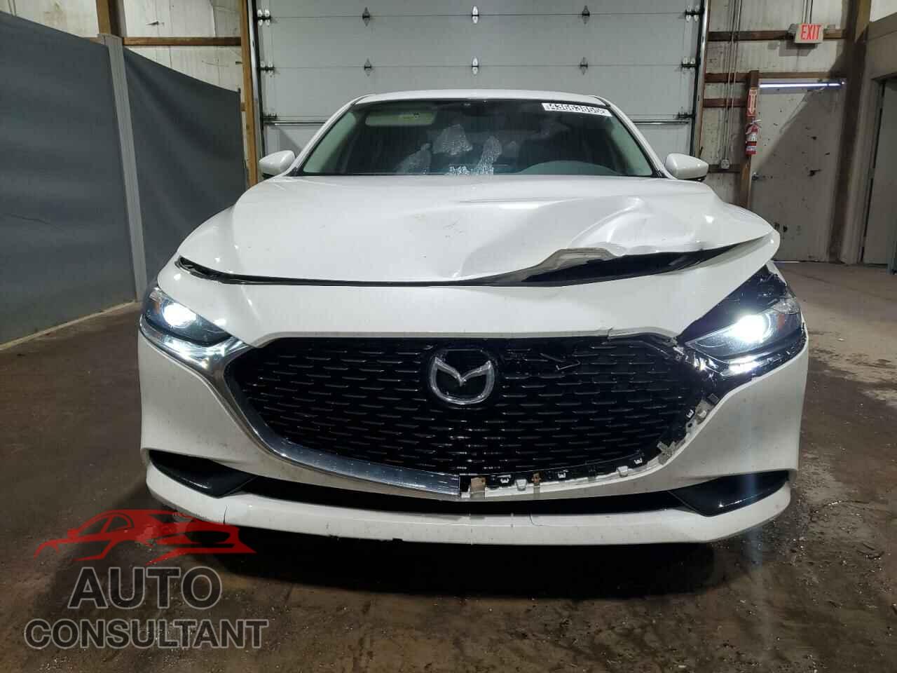 MAZDA 3 2019 - 3MZBPABL3KM112368