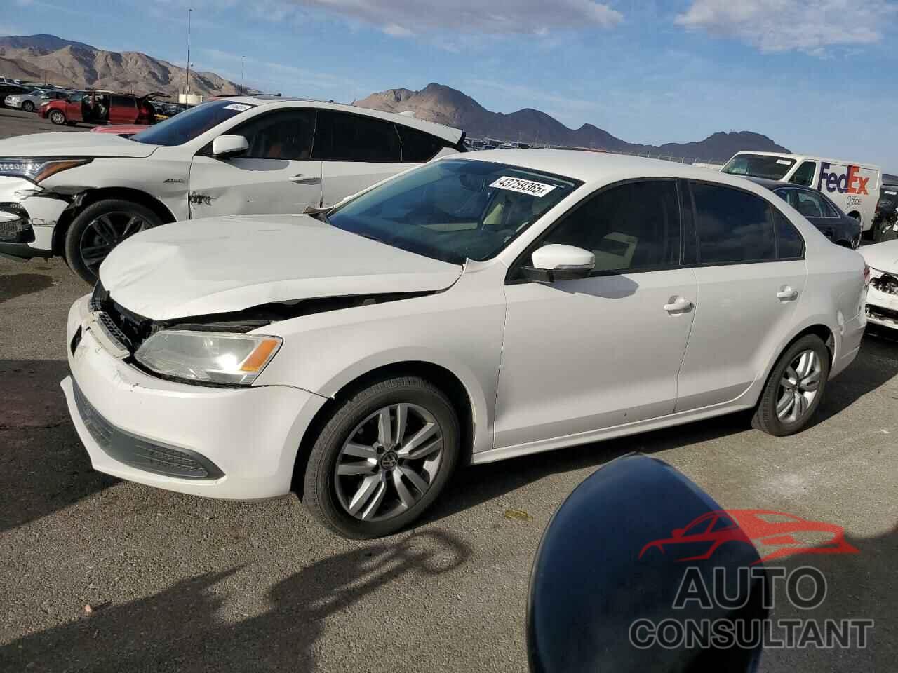 VOLKSWAGEN JETTA 2011 - 3VWDZ7AJ5BM392171