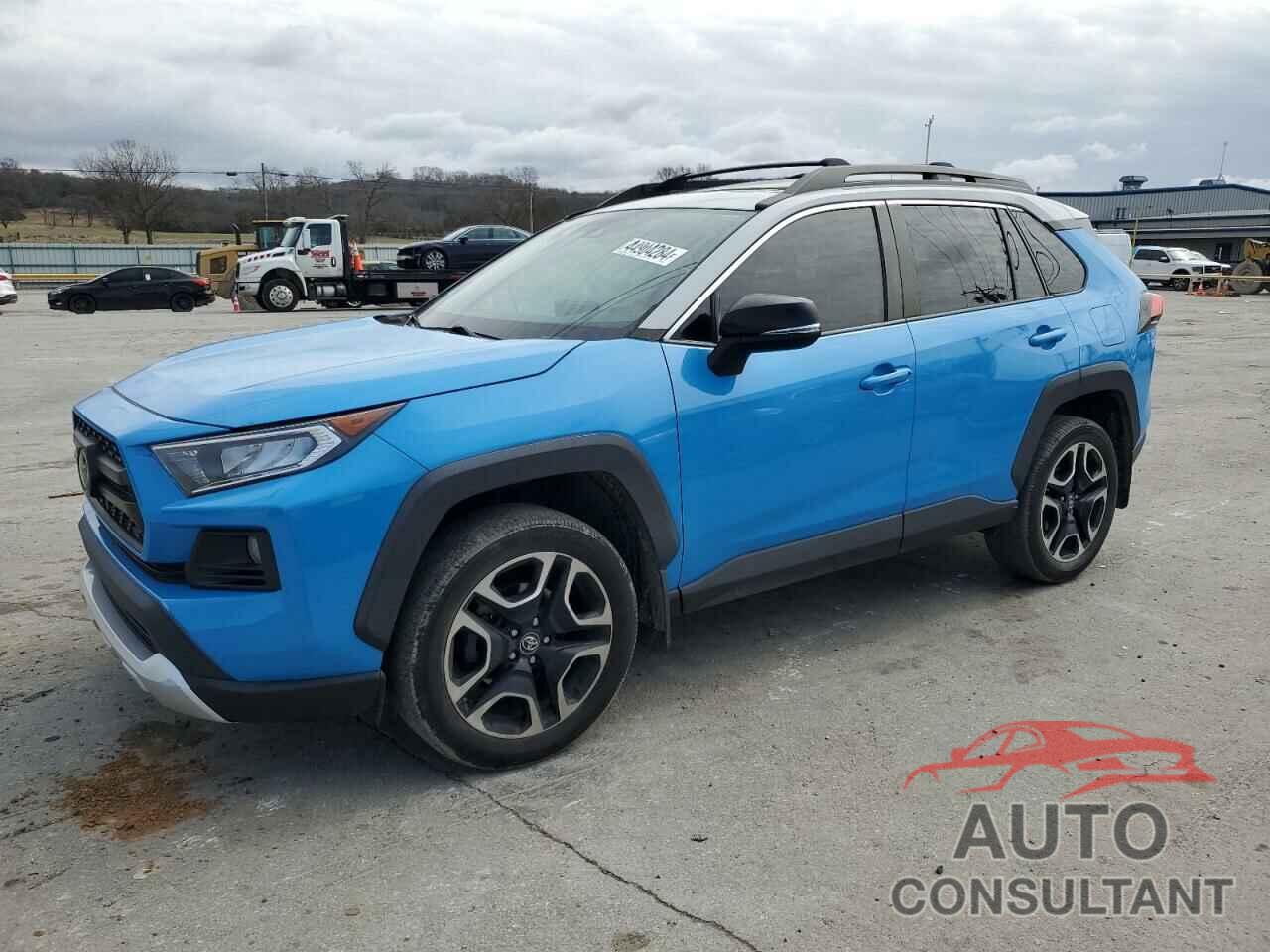 TOYOTA RAV4 2019 - 2T3J1RFV7KW035187