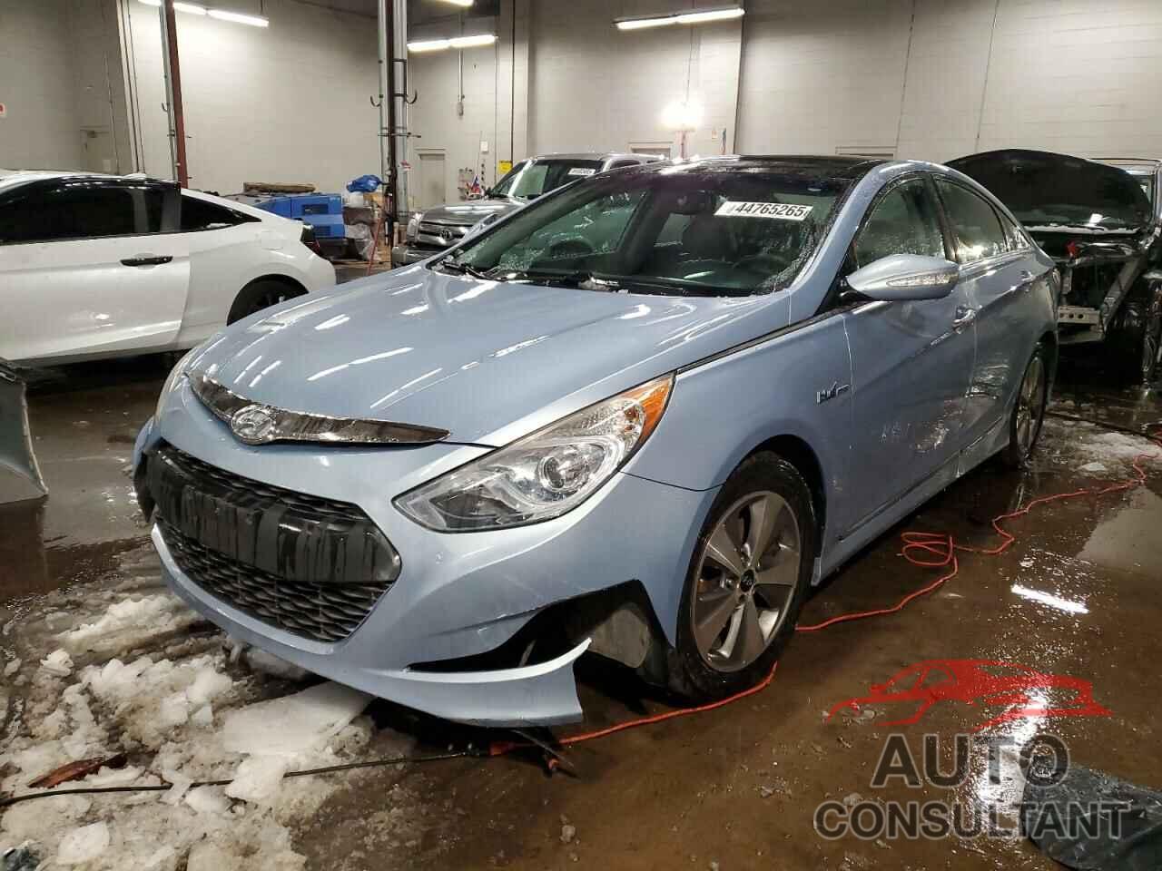 HYUNDAI SONATA 2012 - KMHEC4A43CA055512