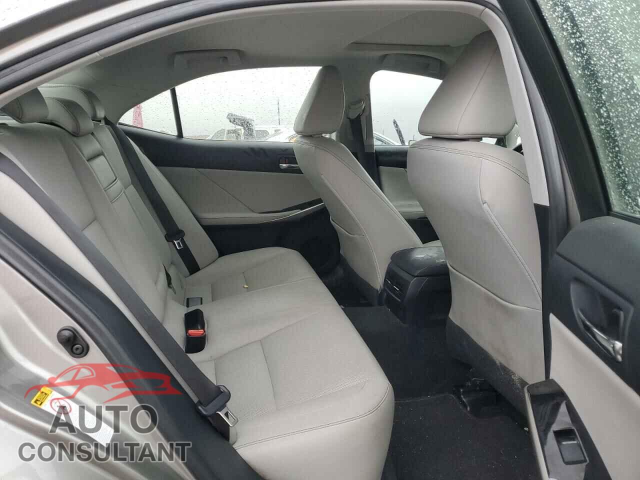 LEXUS IS 2015 - JTHBF1D23F5080221