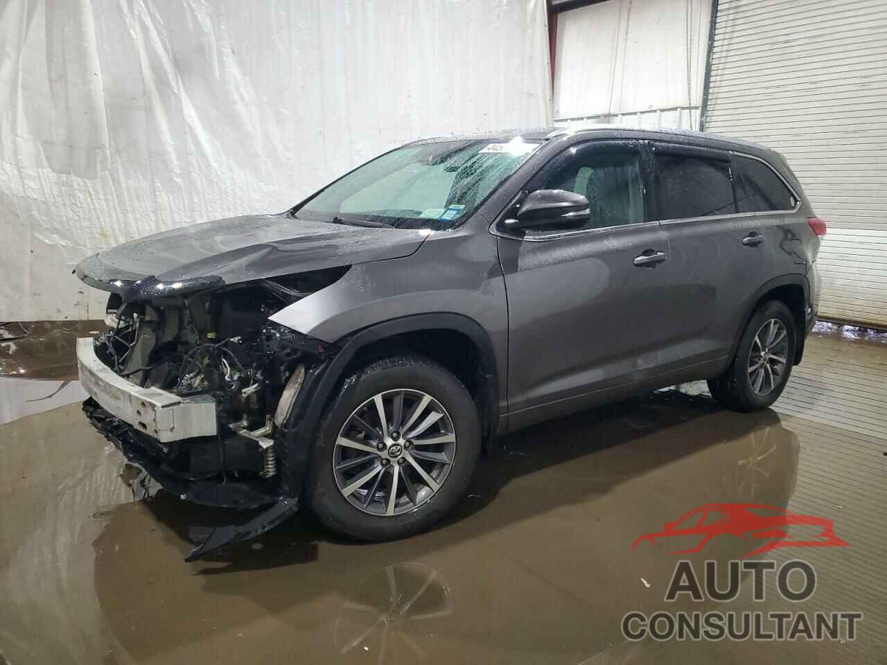 TOYOTA HIGHLANDER 2018 - 5TDJZRFH3JS543501