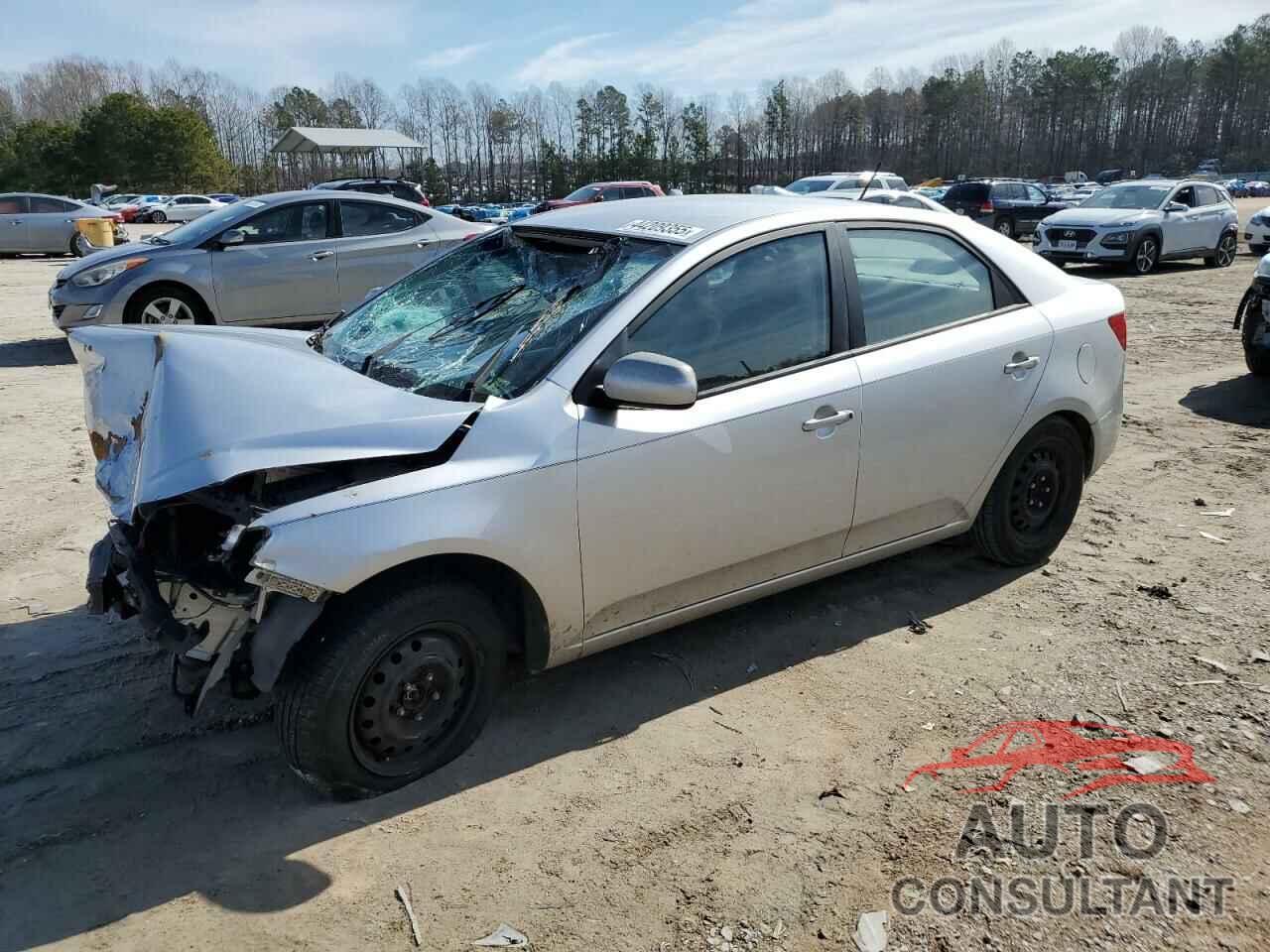 KIA FORTE 2010 - KNAFT4A24A5882462