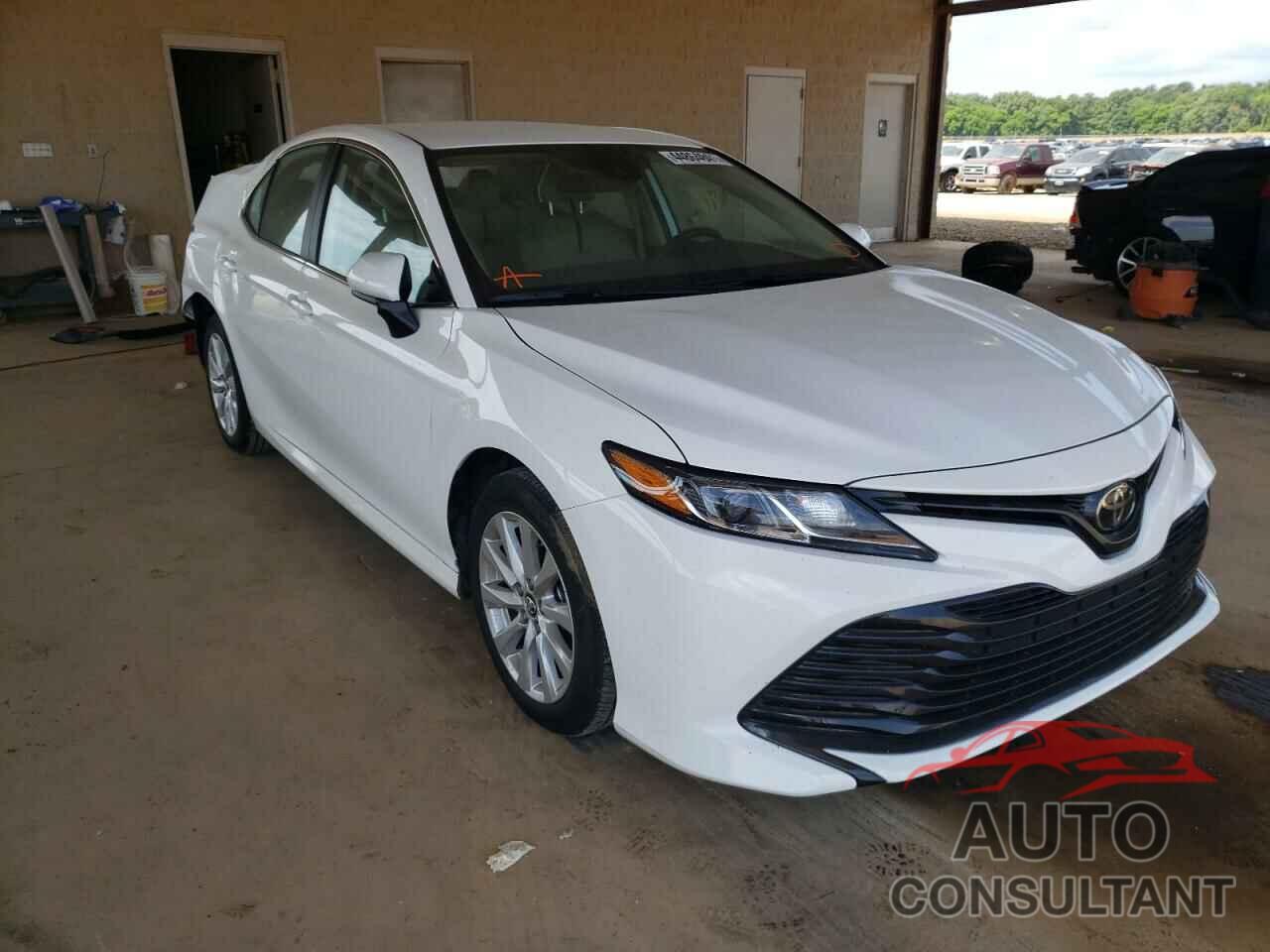 TOYOTA CAMRY 2019 - 4T1B11HK5KU803069