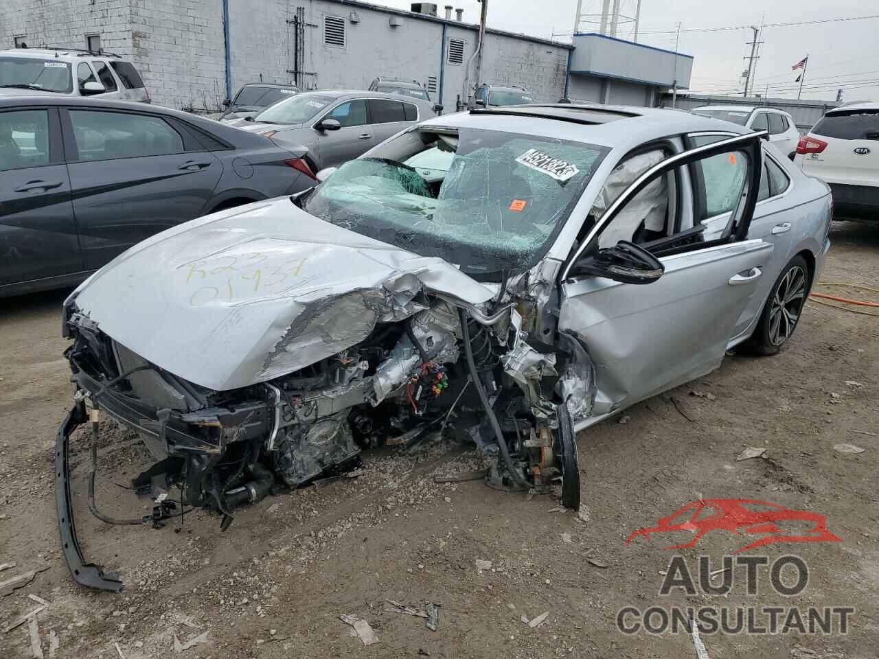VOLKSWAGEN PASSAT 2021 - 1VWSA7A30MC007555