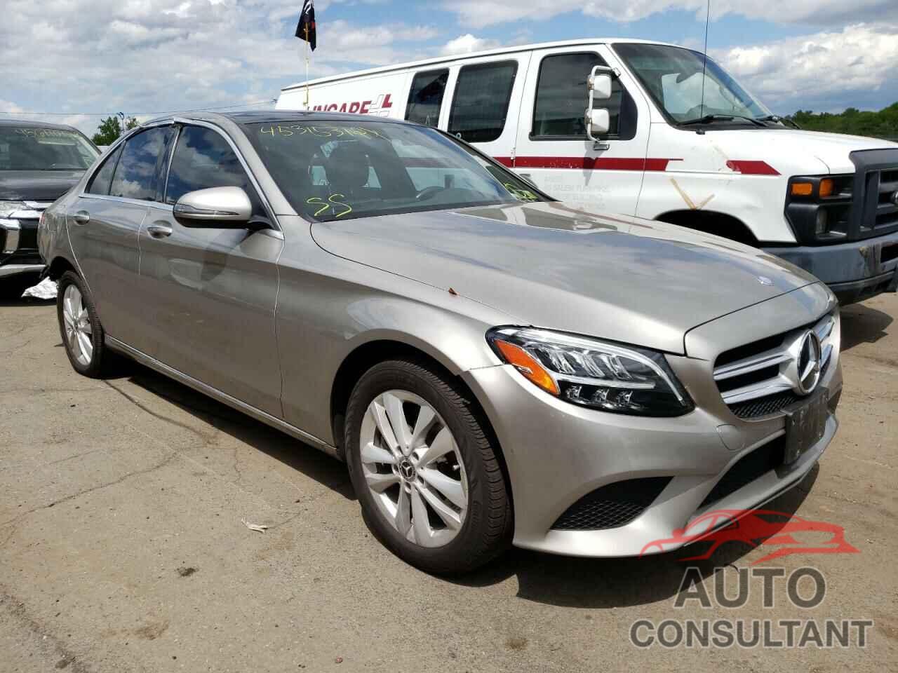 MERCEDES-BENZ C-CLASS 2019 - 55SWF8EB6KU305068