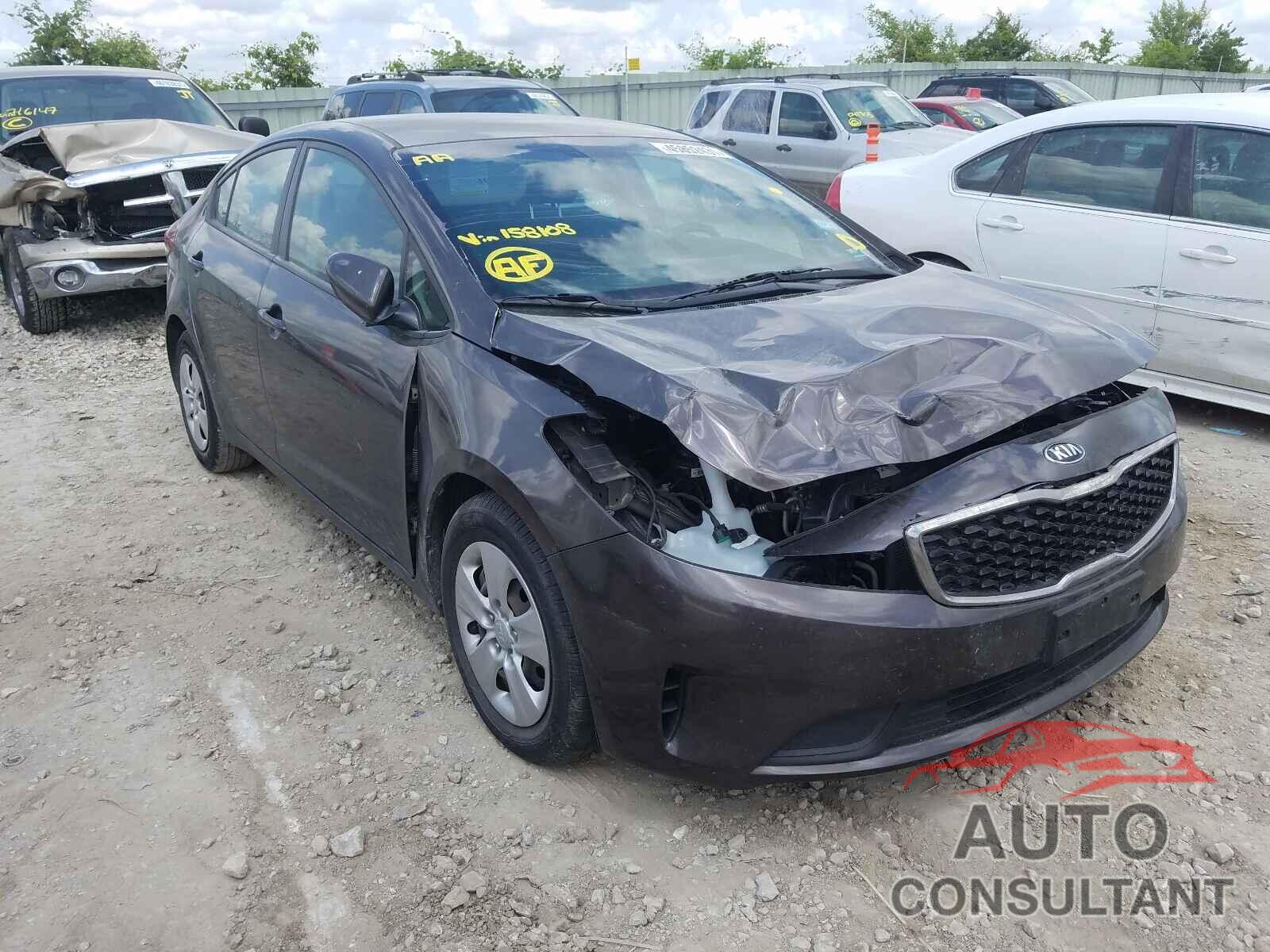 KIA FORTE 2017 - 3KPFK4A74HE158108