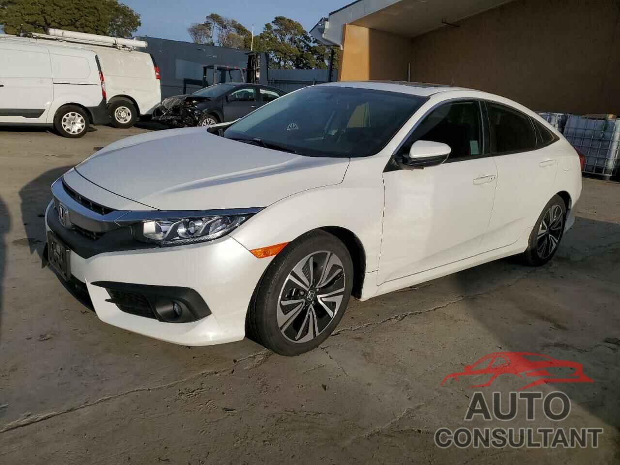 HONDA CIVIC 2018 - 2HGFC1F34JH640056