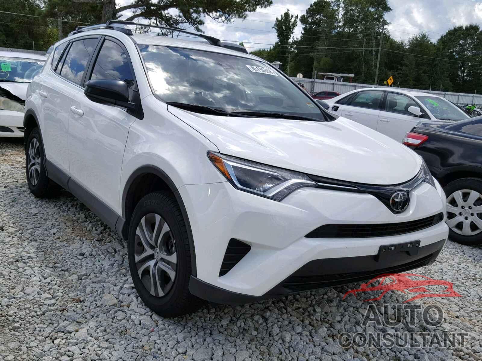 TOYOTA RAV4 LE 2018 - JTMZFREV4JJ155127