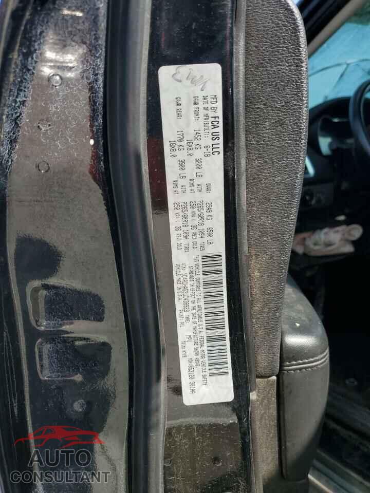 DODGE DURANGO 2018 - 1C4RDHAG2JC438928