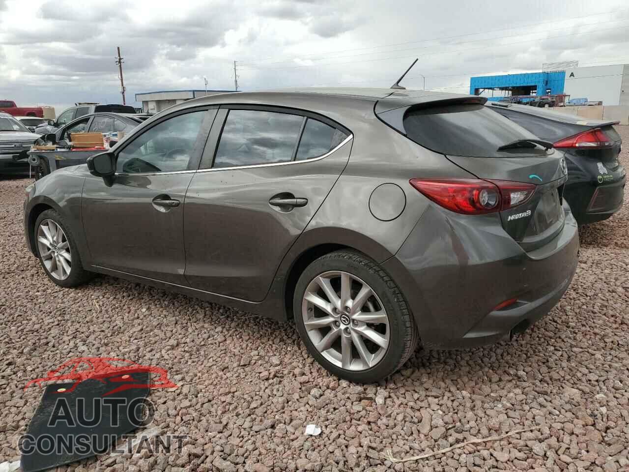 MAZDA 3 2017 - 3MZBN1L72HM118470